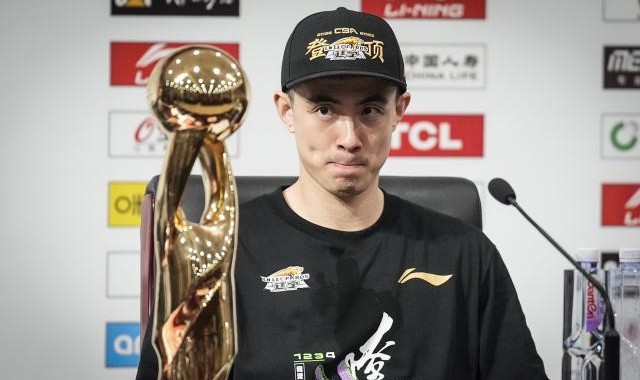 开云-【现场】FMVP两连庄背后，赵继伟经历焦虑、失眠、暴瘦