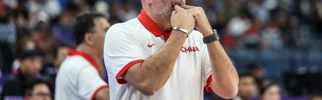 开云体育入口-【焦点】男篮挥别乔帅，郭士强再上位