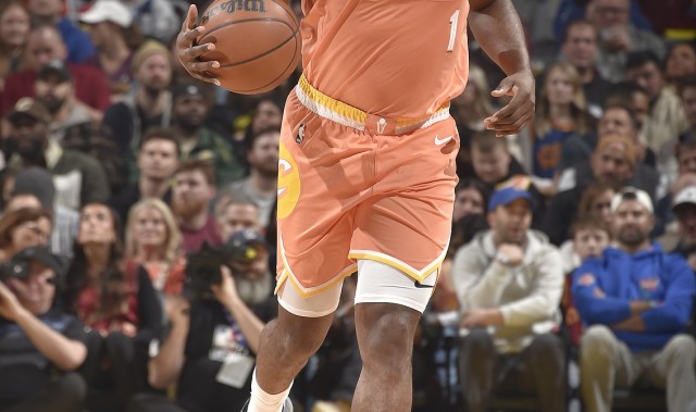 开云-球痴！哈登：打篮球会上瘾！我就是爱打篮球即使不赚钱也一样