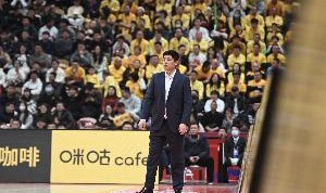 开云官网-媒体人：山西第四节心态调整出了问题 否则势头是在他们这边的