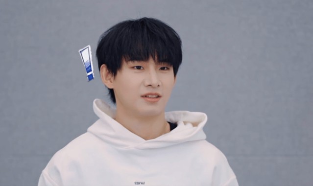 开云体育官网-姚琛学滑雪全程高能,摔得叮咣雪杖罢工|滑冰|吐槽|教练|上场|装修_新浪体育_新浪新闻