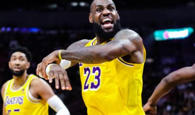 开云官网-詹姆斯：不去热火我也有统治力 裁判报告没啥用处